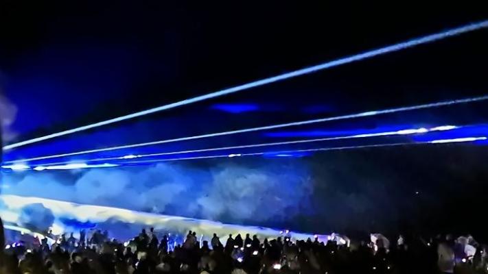 13_Lasershow 3